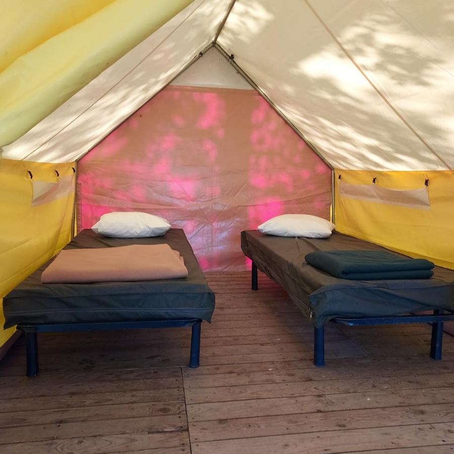 Camping Onlycamp Le Port Saint-Benoit-sur-Loire Экстерьер фото