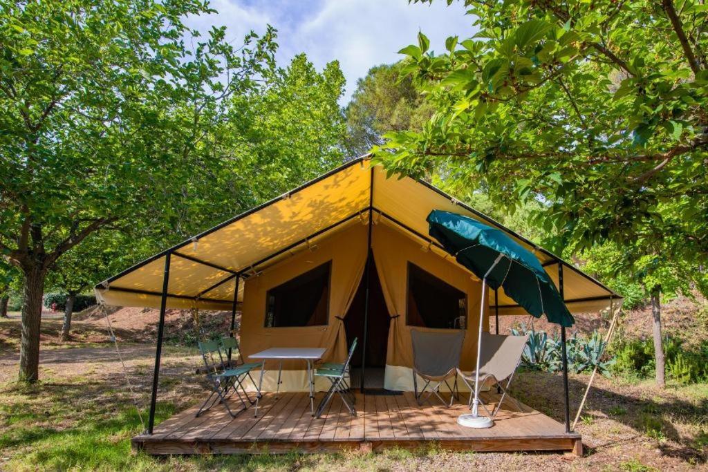 Camping Onlycamp Le Port Saint-Benoit-sur-Loire Экстерьер фото